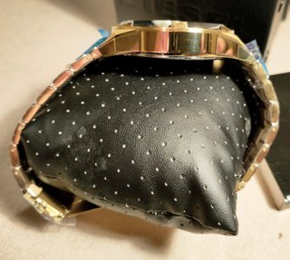 Reloj Diesel nuevo Spiked, dorado