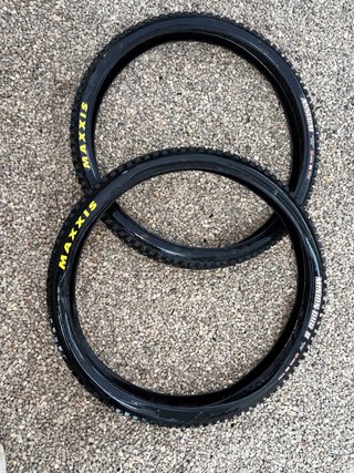 Ruedas Maxxis 29 Minion DHR II