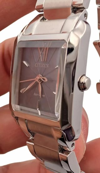 RELOJ CITIZEN ECO DRIVE LADY SQUARE NÁCAR ZAFIRO
