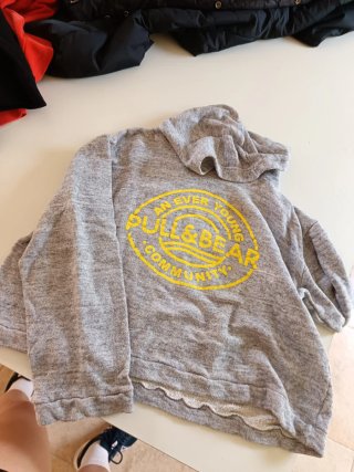 Sudadera Pull&Bear Gris