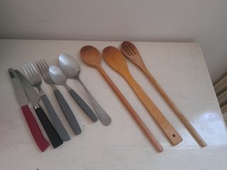 Set 12 Utensili Cucina/Campeggio