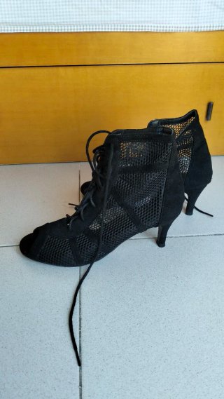 Botines de baile con tacón