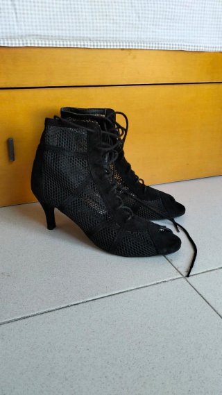 Botines de baile con tacón