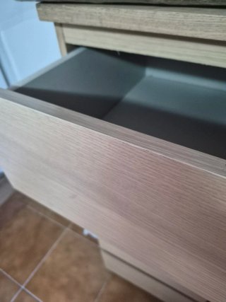 Mesitas de Noche IKEA MALM Madera