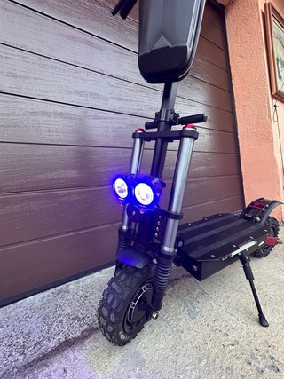 Patinete eléctrico X60 todoterreno 6000w 72v 20 AH