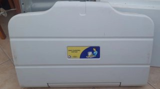 Cambiador de pañales comercial