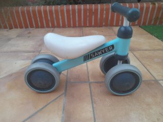 bici sawyer cuatro ruedas