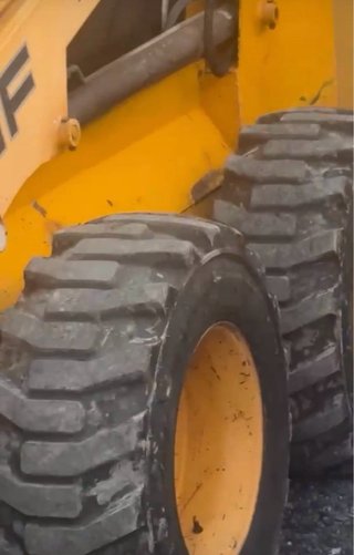 Pala cargadora MF 508 con retro