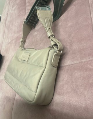 Borsa Emporio Armani beige usata pochissimo