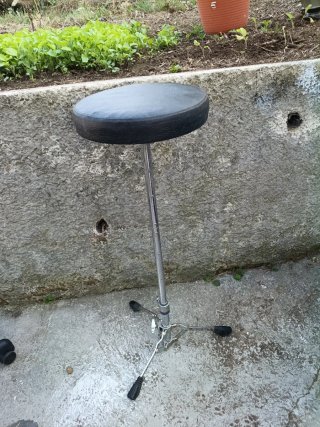 Banqueta Plegable Metálica Negra