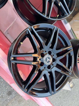 Llantas 19” Mercedes V AMG Originales