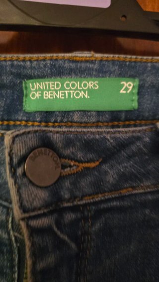 Pantalones vaqueros United Colors of Benetton