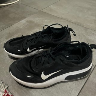 Zapatillas Nike Air Max Negras y Blancas