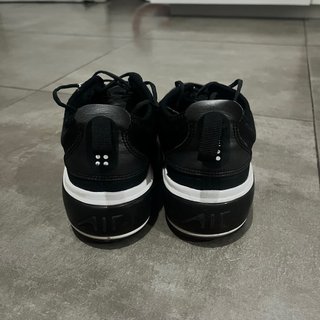 Zapatillas Nike Air Max Negras y Blancas