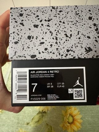 Jordan 4