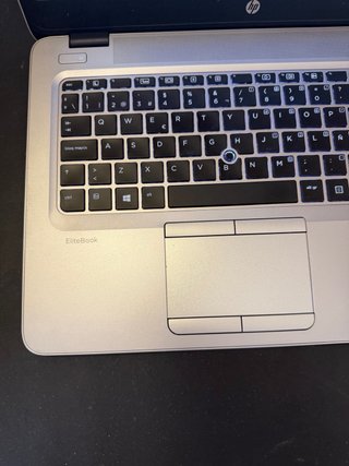 Portátil HP i5