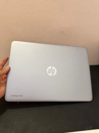 Portátil HP i5