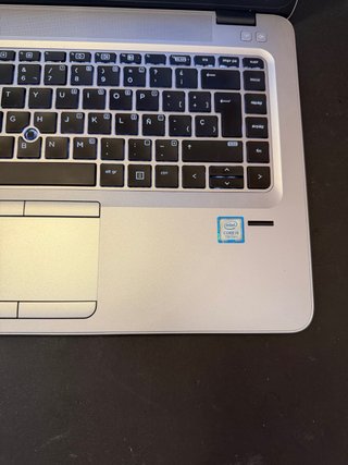 Portátil HP i5