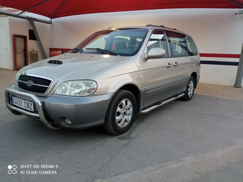 KIA Carnival 2005 (265.000km) - foto 1