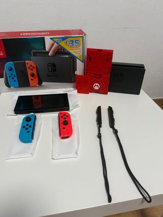 Nintendo Switch Negra y Roja + Accesorios