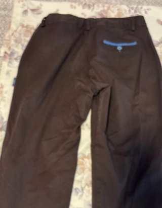 Pantalón uniforme Regina Mundi Talla 22 de niña.