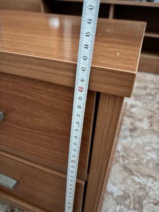 Mesita de salón de madera