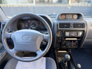 Toyota Land Cruiser 90 2002