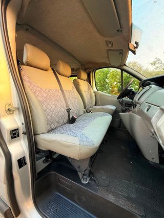 Opel Vivaro MIXTA 6 plazas 100cv con 6 velocidades