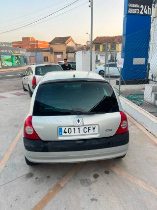 Renault Clio 2004