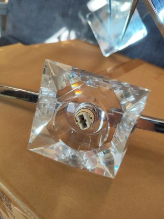 Lámpara de diseño cristal y metal