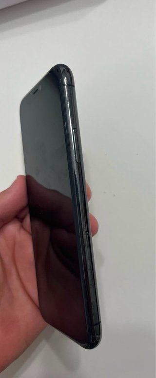 iPhone 11 Pro Negro 256GB incluye caja original