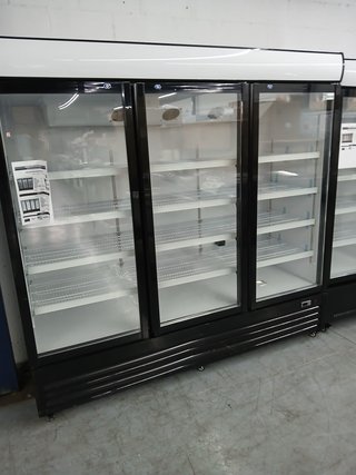 NEVERA EXPOSITORA REFRIGERADA