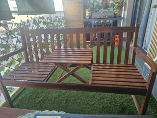 Conjunto jardín mesa y 2 bancos