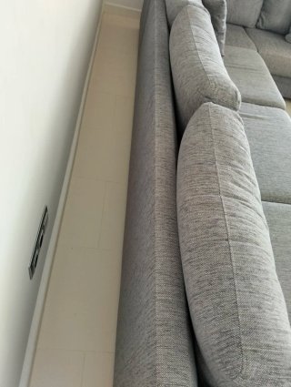 Sofá chaiselongue gris tela