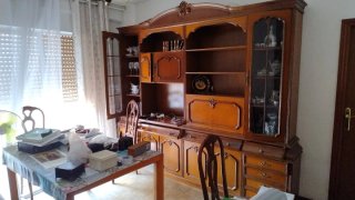 Mueble de salón de madera