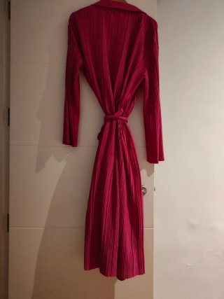 Vestido fucsia Mango talla L midi