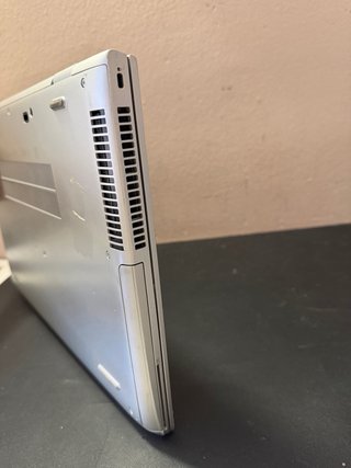 Portátil HP i5
