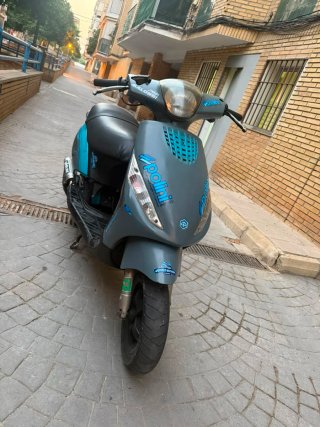 Piaggio Zip Scooter Negro/Verde