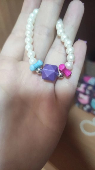 Collar y pulsera de perlas y cuentas