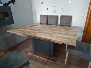 Mesa comedor y mueble TV madera y cristal