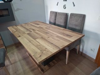 Mesa comedor y mueble TV madera y cristal