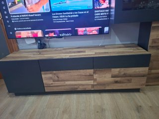 Mesa comedor y mueble TV madera y cristal