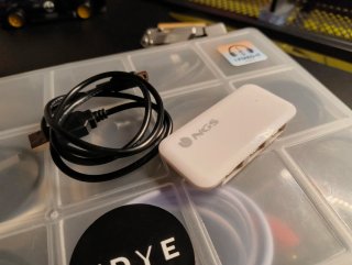 Hub USB 4 Portas NGS novo