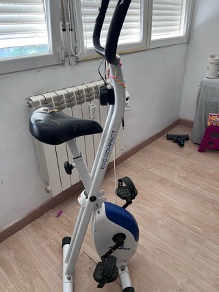 Bici Estática Plegable EVO COMPACT