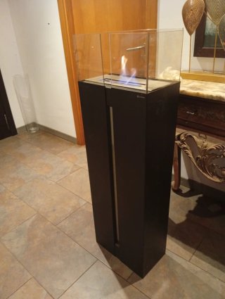 Estufa Bioetanol Negra y Transparente