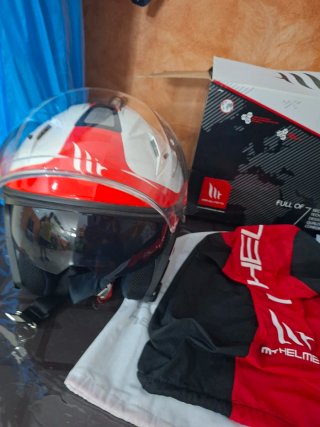 Casco de moto MT - Blanco y Rojo Talla M