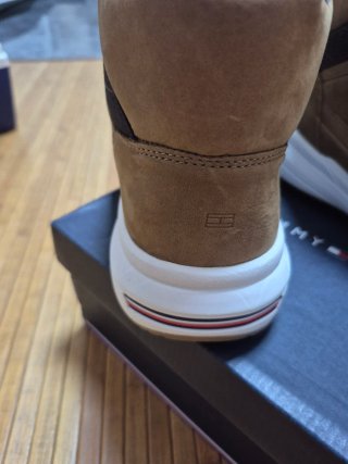 Botas Tommy Hilfiger Marrones y Grises