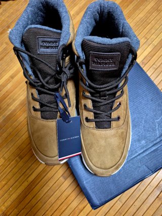 Botas Tommy Hilfiger Marrones y Grises