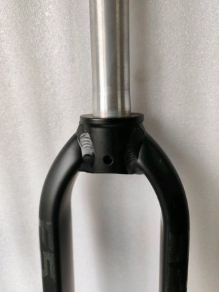Horquilla de Aluminio para rueda 26" 27.5" o 29"