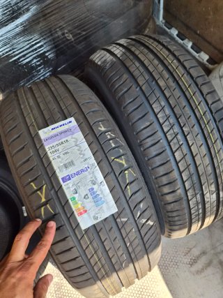 Neumático nuevos  Entrega a mano